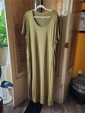 Cuddl Duds Olive Maxi Dress with Short Sleeves